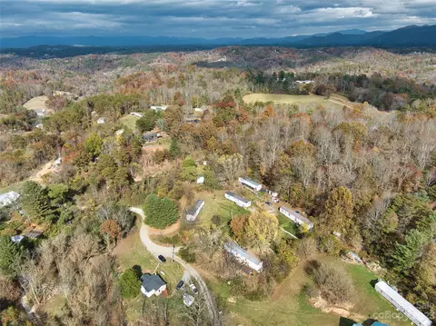 14 Sweet Pea Dr, Alexander, NC 28701 photo 8