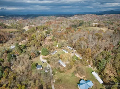 14 Sweet Pea Dr, Alexander, NC 28701 photo 5