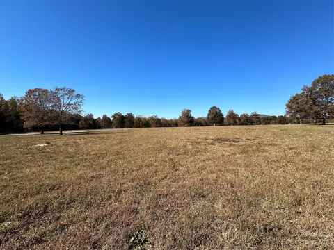 405 Mountain Meadows Ln, Tryon, NC 28782 photo 18