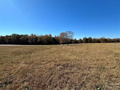 405 Mountain Meadows Ln, Tryon, NC 28782 photo 17
