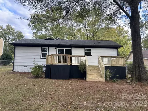 9845 Standing Wood Ct, Mint Hill, NC 28227