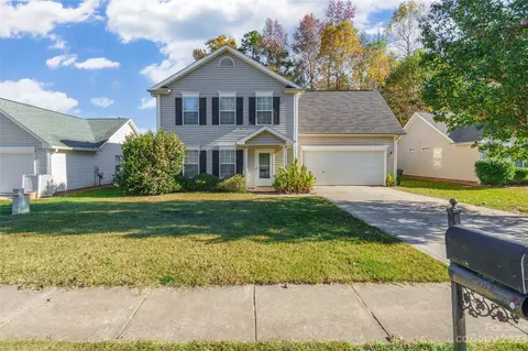 532 Chase Brook Dr, Rock Hill, SC 29732