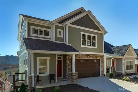 277 Mount Allen Hts, Black Mountain, NC 28711