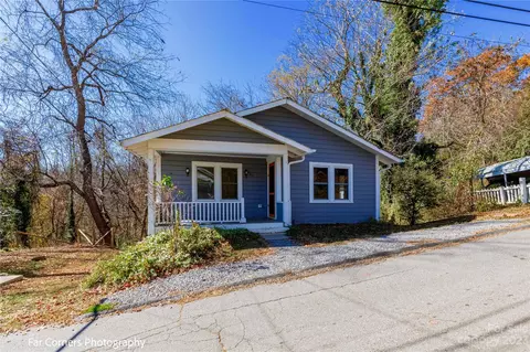 58 Vine St, Asheville, NC 28804