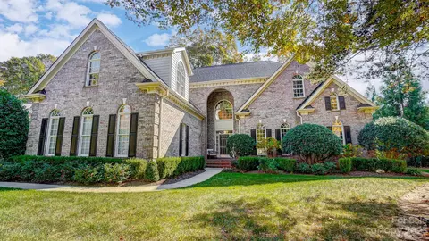 18608 Town Harbour Rd, Cornelius, NC 28031 photo 4