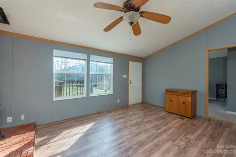 283 Durham Rd, Clyde, NC 28721 photo 13