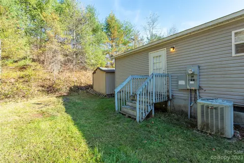 283 Durham Rd, Clyde, NC 28721 photo 25