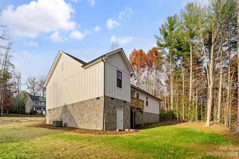 1760 Plantation Loop, Morganton, NC 28655 photo 24