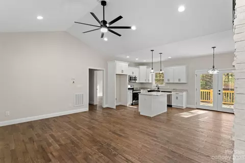 1760 Plantation Loop, Morganton, NC 28655 photo 9