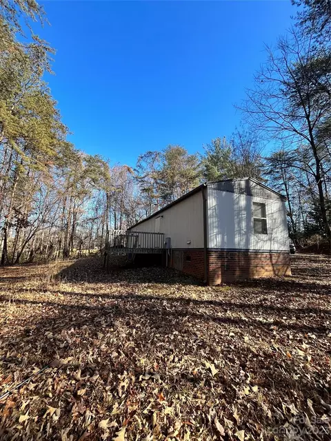 2954 Perkins Ave, Morganton, NC 28655 photo 4