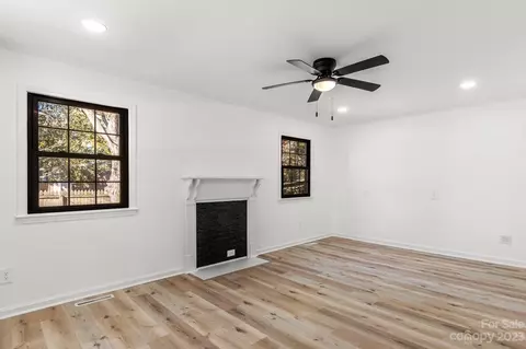 413 E Main St, Rockwell, NC 28138 photo 16