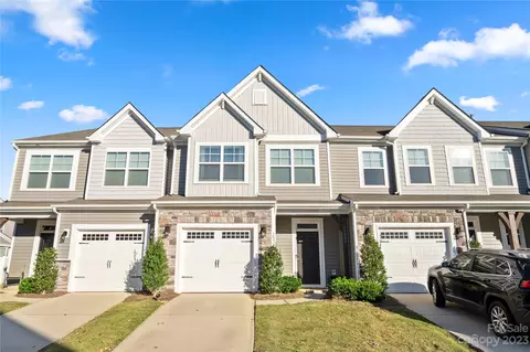 15009 Savannah Hall Dr, Charlotte, NC 28273