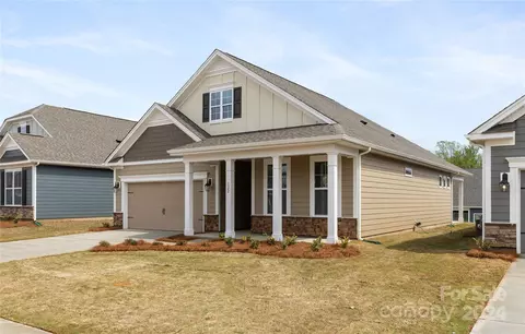 122 Ari Ave, Troutman, NC 28166