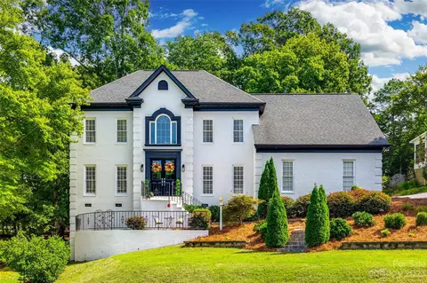 6016 Derry Hill Pl, Charlotte, NC 28277