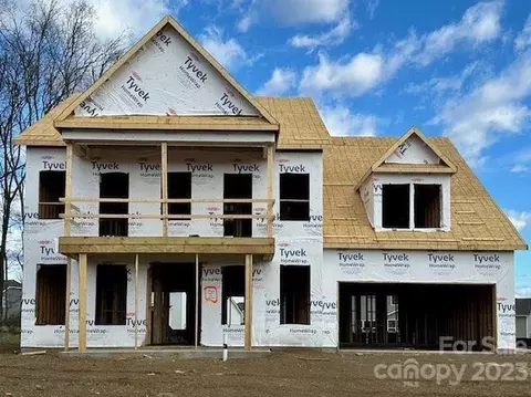 5609 Yarbrough Ln, Concord, NC 28027