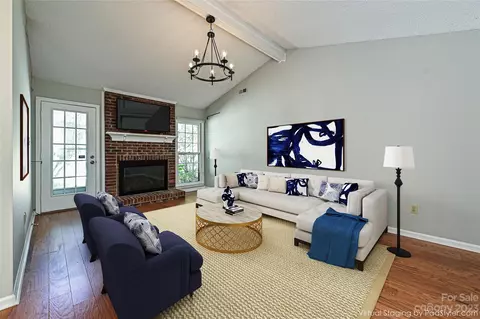 2423 Dryden Ln, Charlotte, NC 28210