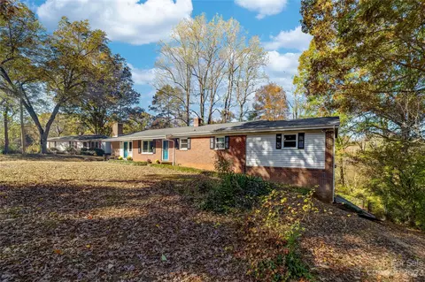 700 Phillips St, Shelby, NC 28150