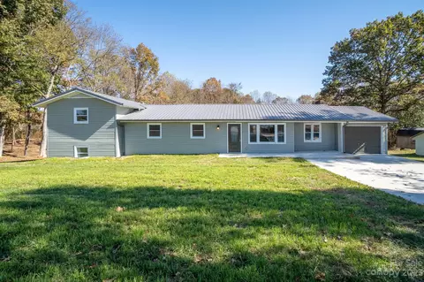 446 Rash Rd, Olin, NC 28660