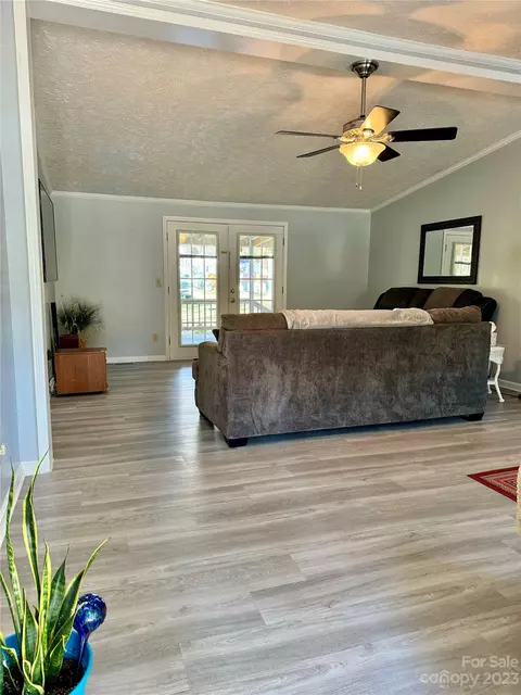 941 Marshall Dr, Concord, NC 28027 photo 6