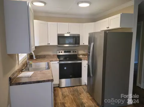 2232 Lord Rd, Lancaster, SC 29720 photo 3
