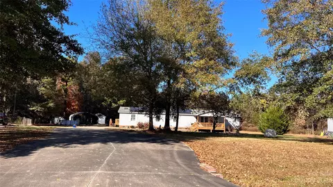1532 Greenpack Pkwy, Gastonia, NC 28056