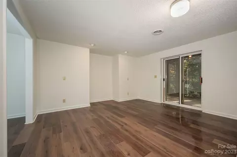 335 Melrose 113 Ave #113, Tryon, NC 28782 photo 20
