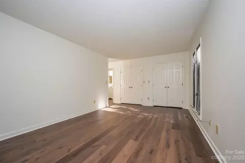 335 Melrose 113 Ave #113, Tryon, NC 28782 photo 13