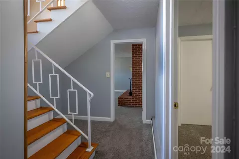 414 E Concord St, Morganton, NC 28655 photo 16