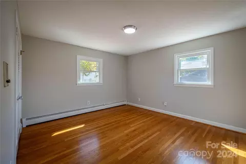 414 E Concord St, Morganton, NC 28655 photo 12