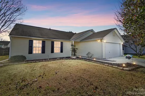 4083 Counselors Dr, Monroe, NC 28110