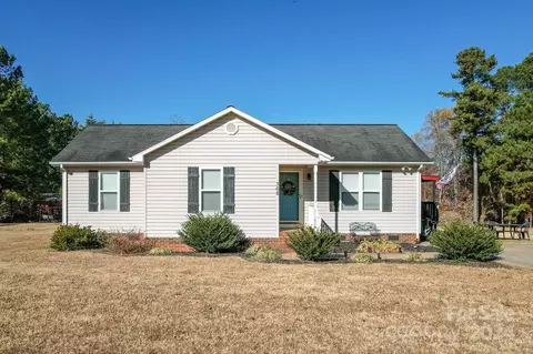 Exterior - 368 Cooper Rd, Vale, NC 28168 photo 7 of 24