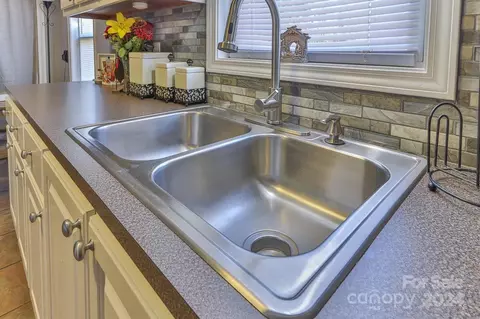 Kitchen - 368 Cooper Rd, Vale, NC 28168 photo 5 of 6