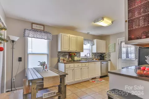 Kitchen - 368 Cooper Rd, Vale, NC 28168 photo 6 of 6