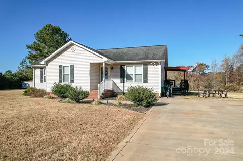 Exterior - 368 Cooper Rd, Vale, NC 28168 photo 4 of 24