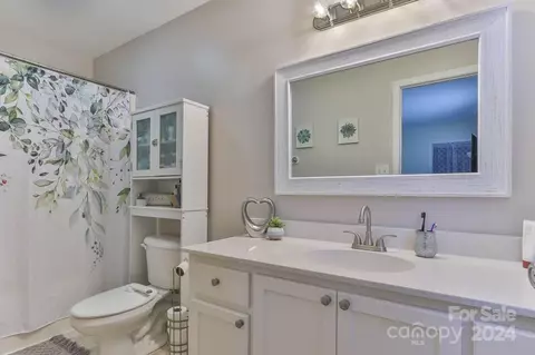 Bath - 368 Cooper Rd, Vale, NC 28168 photo 1 of 2