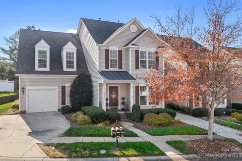 14546 Greenpoint Ln, Huntersville, NC 28078