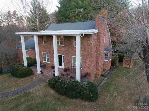 221 Spring St, Canton, NC 28716 photo 27
