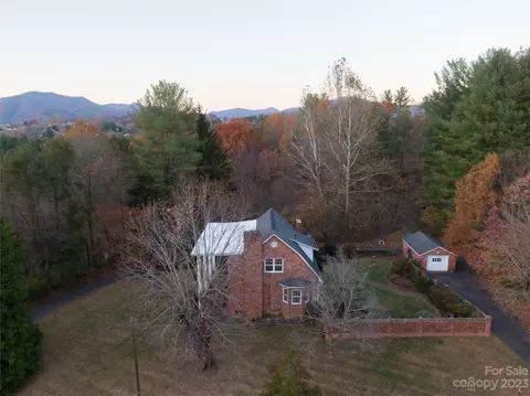 221 Spring St, Canton, NC 28716 photo 35