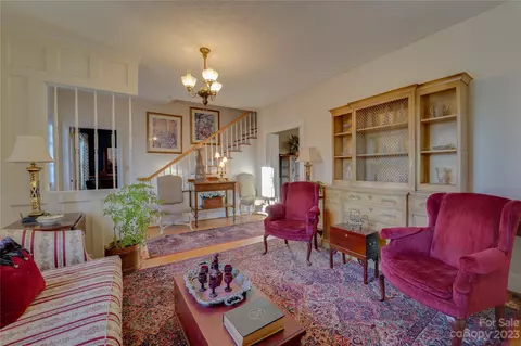 221 Spring St, Canton, NC 28716 photo 8