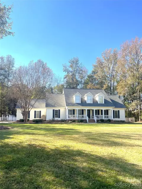 740 Sanside Dr, York, SC 29745