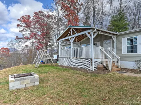 248 Upper Brush Creek Rd, Marshall, NC 28753