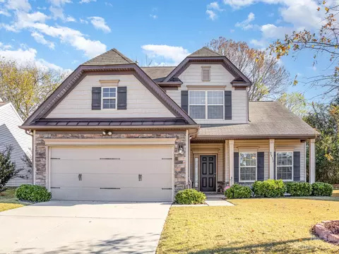 2932 Parsifal Ln, Charlotte, NC 28213