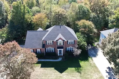 2724 Shady Reach Ln, Charlotte, NC 28214