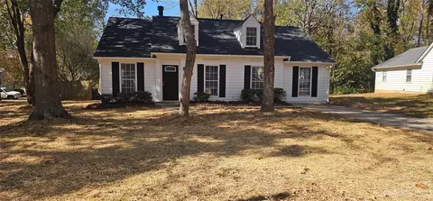 6711 Marston Ct, Charlotte, NC 28215