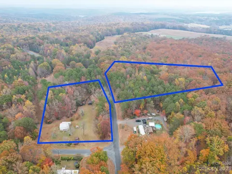38161 Hopkins Rd, New London, NC 28127
