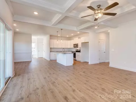 Living - 11243 Island View Ln, Lancaster, SC 29720 photo 5 of 5