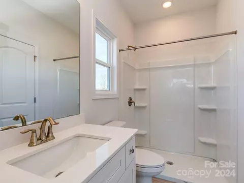 Bath - 11243 Island View Ln, Lancaster, SC 29720 photo 1 of 4