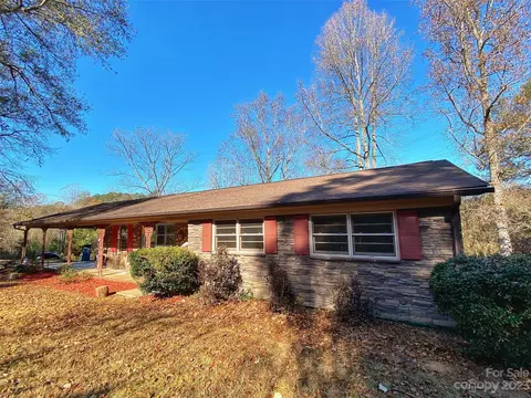 517 Goldwater St, Shelby, NC 28152