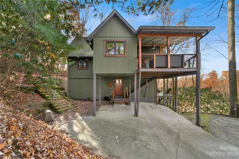 561 Usdasdi Dr, Brevard, NC 28712