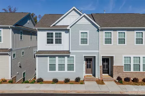 612 Amalfi 63 Dr #63, Davidson, NC 28036